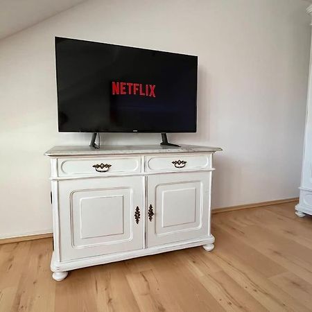 Appartamento Apartmán s terasou u lázeňské kolonády Poděbrady Esterno foto