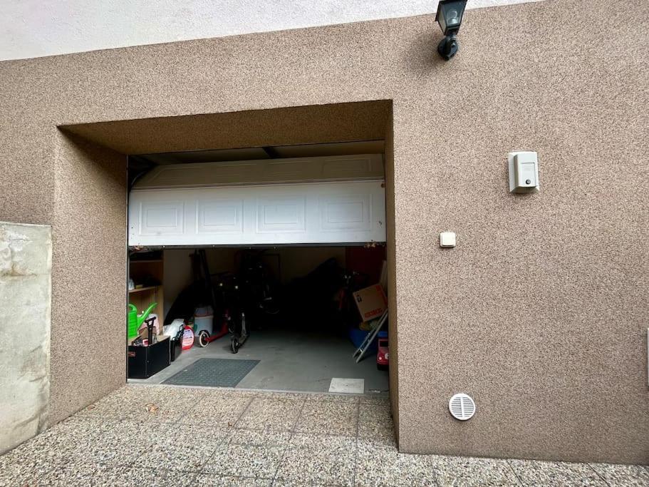 Appartamento Apartmán s terasou u lázeňské kolonády Poděbrady Esterno foto